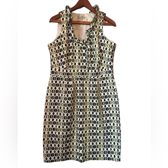Julian Taylor Dresses & Skirts - Julian Taylor Sleeveless Ruffled Dress with Retro Green Patterning